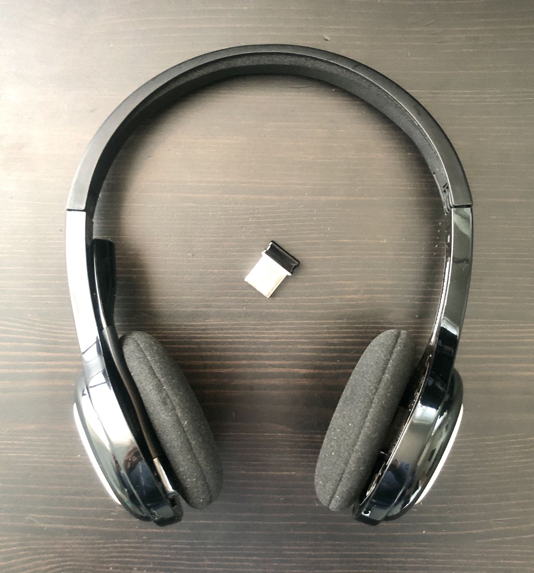 Logitech Adjustable Wireless Bluetooth Headset (A-00071)