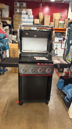 Weber spirit 4 burners  propane gas