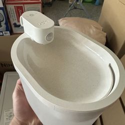 Pet Water Fountain
