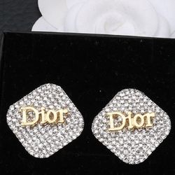 Luxury Fashion Earrings