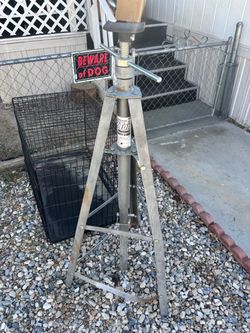 Pittsburgh 2-Ton Underhoist Safety Stand