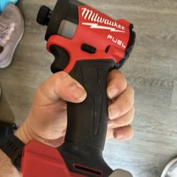 Milwaukee m18 impact drill fuel