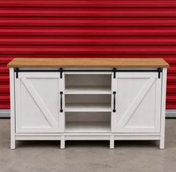 Modern Farmhouse TV Stand