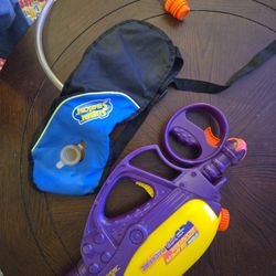 Super Soaker Xp Backfire Water Gun, With Extra Water Bag
