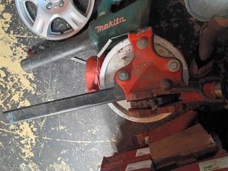RIDGID BC-610A Pipe Threading Machine