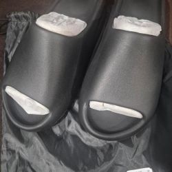 Yeezy YS-01 Slide Black Size 10