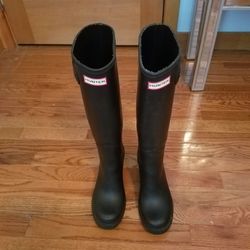 Wedge Heel Hunter Boots Black Size 8