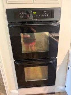 Frigidaire double oven