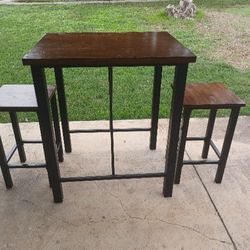 Bar Height Table And 2 Stools 