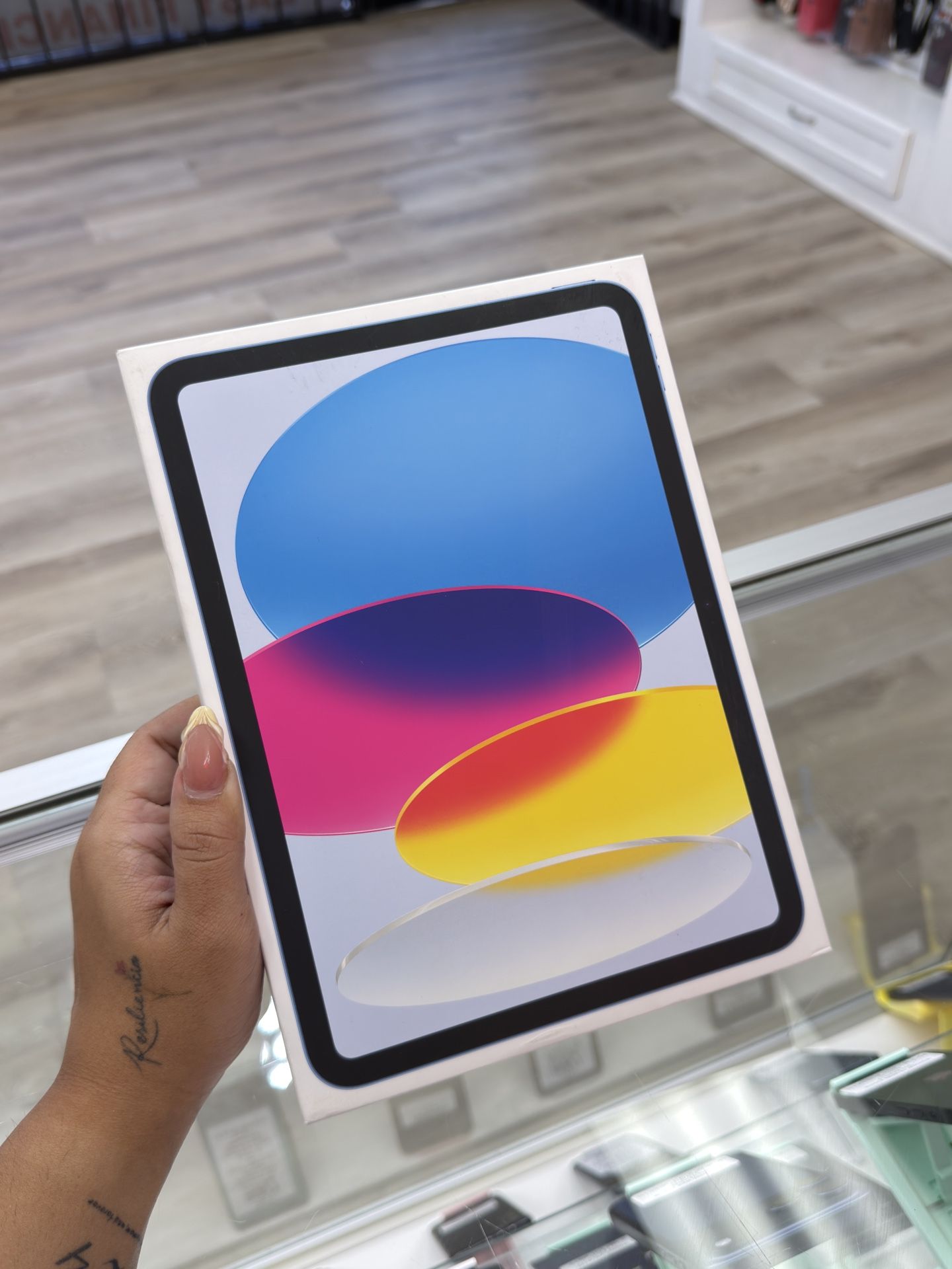 Ipad A16 WiFi And Cell