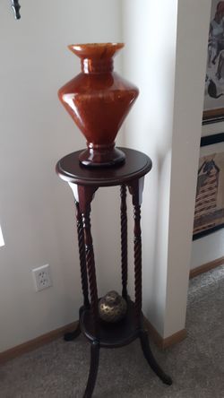 Itialan Vase and Pedestal