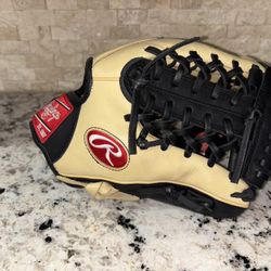 NEW w/tags 11.5” Rawlings Gold Glove Elite GGE115MTCBPT RHT