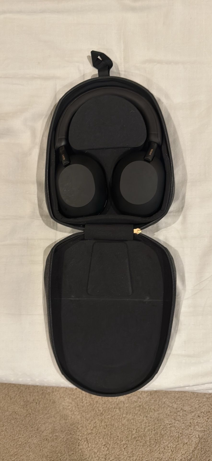 Sony WH-1000XM5 Headphones