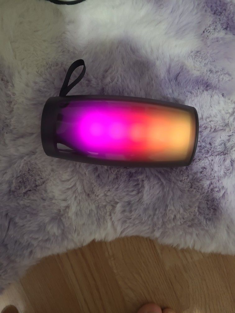 Portable Speaker/mood Light