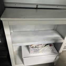 White Short, Width, Shelf