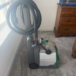 Bissell Carpet Cleaner 
