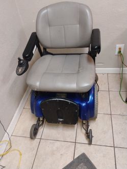 Wheelchair electric
