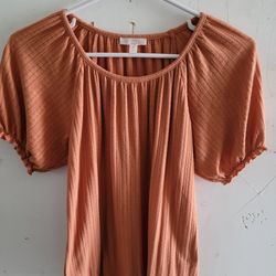 Womens T Shirt Size Medium