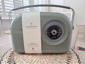 Hearth & Hand with Magnolia Radio