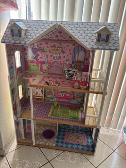 Doll house