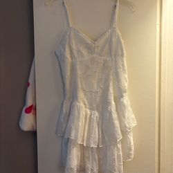 White lace pattern short spring/summer dress size small
