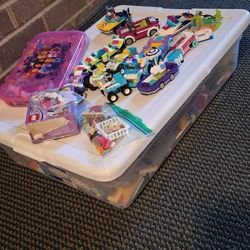 Large Bin Lego Friends (Lots Figures and Sets)