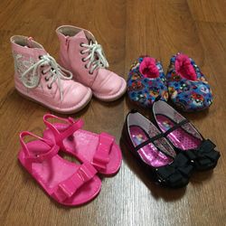 Toddler shoes size 5