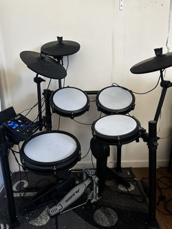 Electric Drumset Alesis Nitro