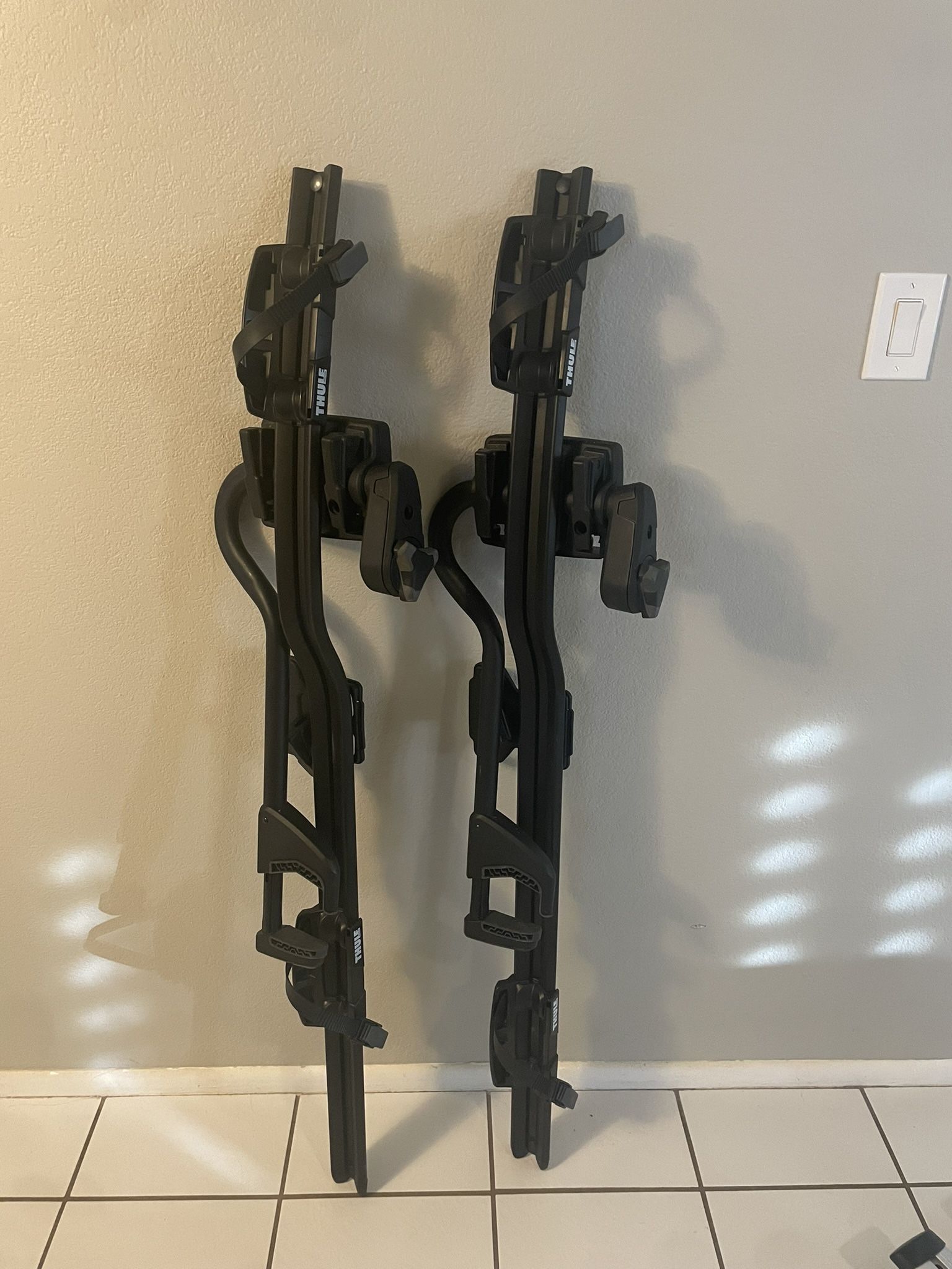 2- Thule ProRide XT Roof Bike Rack
