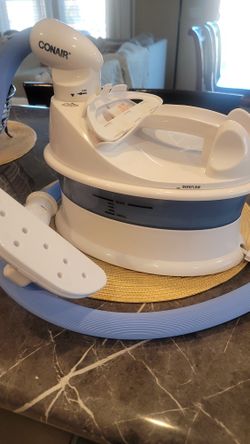 CONAIR Full Zise Clothes Steamer
