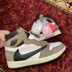RARE brand New Travis Scott Jordan 1 high Mocha high Size 8.5 100% authentic  All og box and laces included 