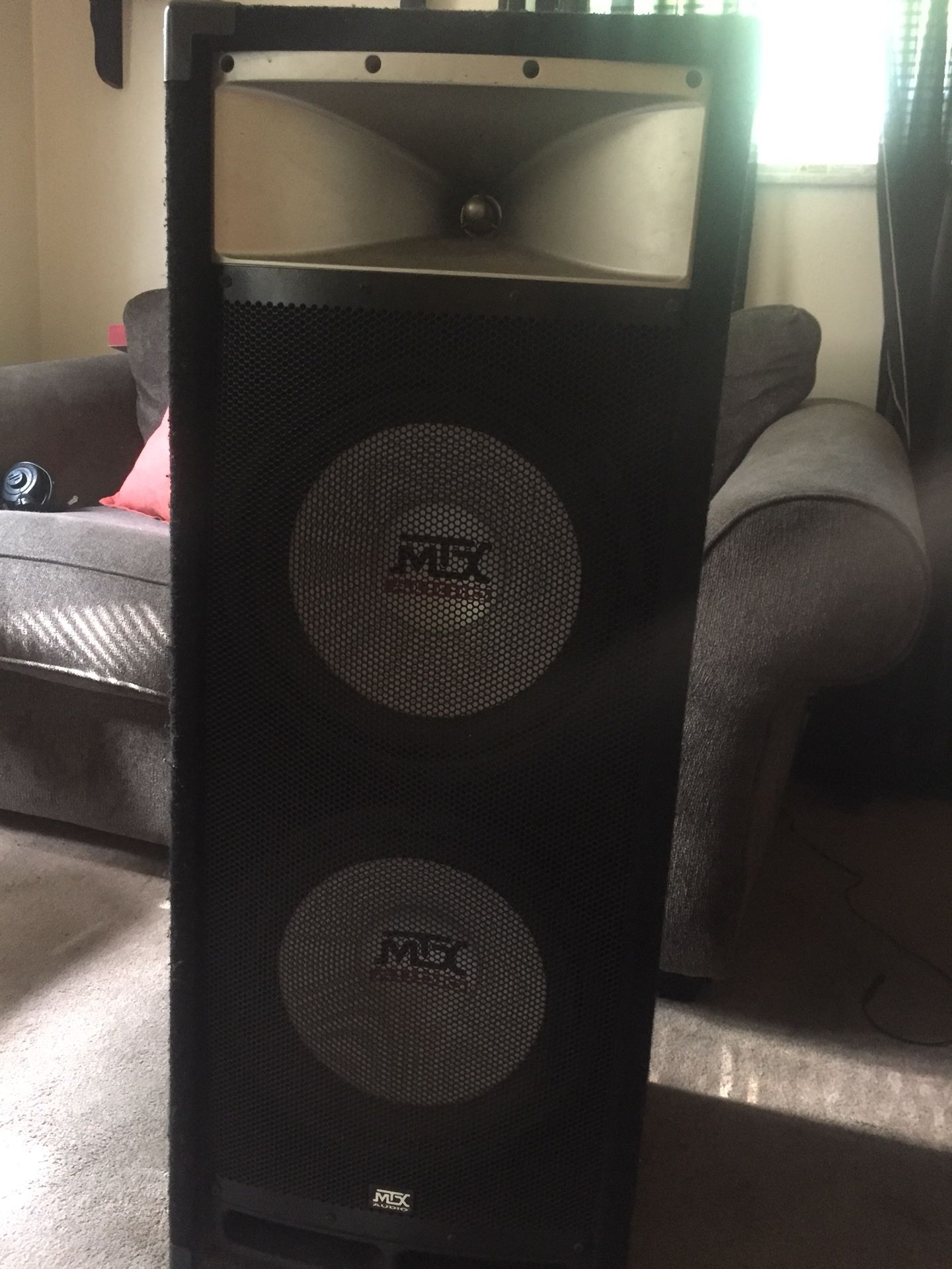 Mtx audio tp212 12 inch subwoofers GREAT FOR OUTDOOR ACTIVITIES OR HOME STEREO SYSTEMS.
