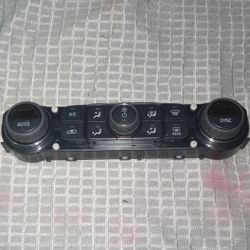 Climate Controller CHEVY SILVERADO 2014-2016