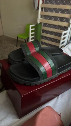 Gucci slides