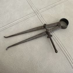 CALIPER VINTAGE MEASUREMENT DIMENSION TOOL