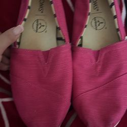 Pink Tom’s