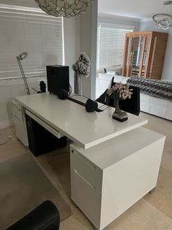 Zuri Ford Desk - White - 79 inch