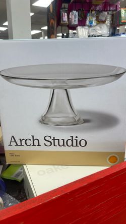 Glass cake stand