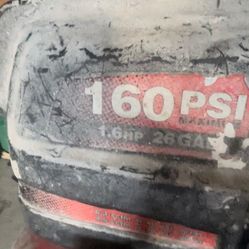 Craftsmen Air Compressor 26 Gal