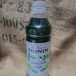 Monin Green Apple Syrup 33.8oz