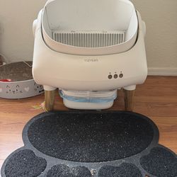 Automatic litter box