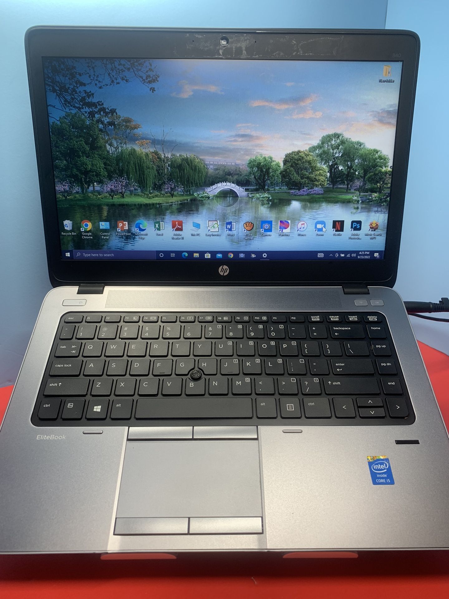 i5..i5..HP ELITEBOOK 840 -G1…6 GENERATION ….500 GB …HHD ( Capacity ) ..8.0 RAM . READY FOR CLASSES From HOME
