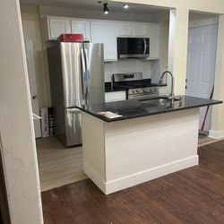 Refrigerator/ French Door