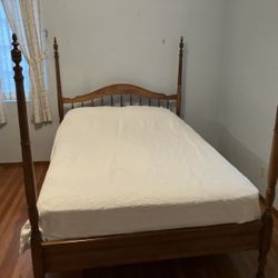 Solid Wood Double/Full Bedroom Set