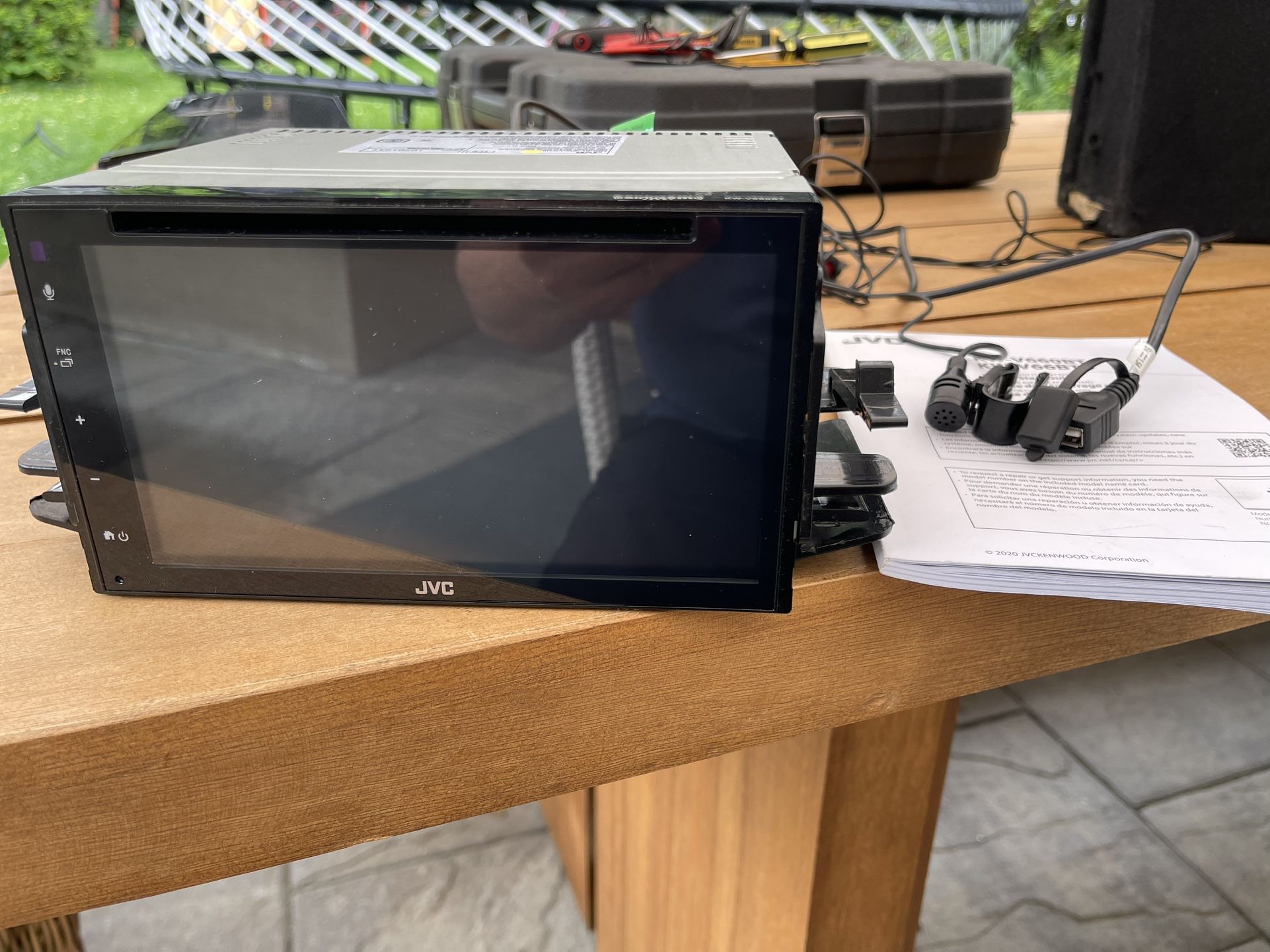 JVC KW-V660BT, CarPlay, Bluetooth, USB, Back Up Camera Capable