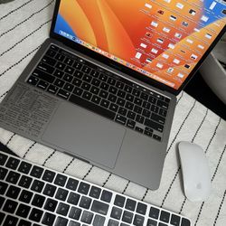 MacBook Pro M2 8GB with Apple Mouse & Apple Keyboard 