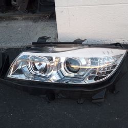2006-2008 Bmw 3 Series Sedan Led Headlight With All The Accessories And Headlights Brackets.