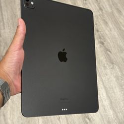 Apple iPad Pro 13" M4 chip 512GB Wi-Fi Space Black 7th Gen
