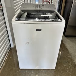 MAYTAG  Washer And Dryer 