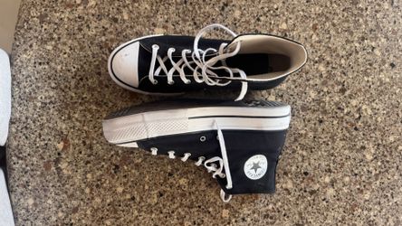 Converse Chuck Taylor All Star Platform High Tops – Women’s Size 12.5